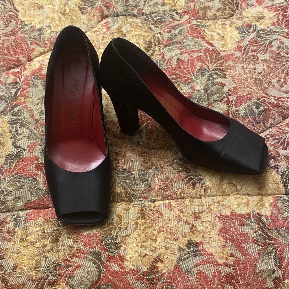 YSL Yves Saint Laurent Vintage Black Satin Peep Toe Pumps Heels Women’s 38